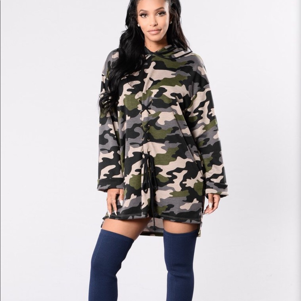 Dangerous love affair tunic